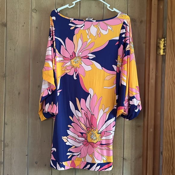 Trina Turk Tunic size M - Picture 2 of 7